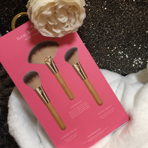 Make Up Brushes/Highlighter/Lipstick - Picture 6 of 8